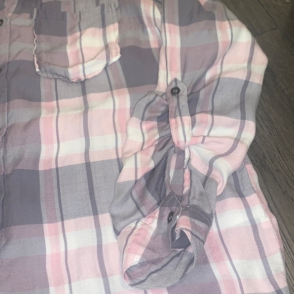 Kut from the Kloth Hannah Plaid Button Down Shirt Pink/Grey/White Size M - Picture 6 of 9